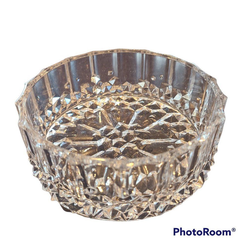 Diamond Cut Drum Shape Glass Crystal Round Open Trinket Candy Dish Vintage